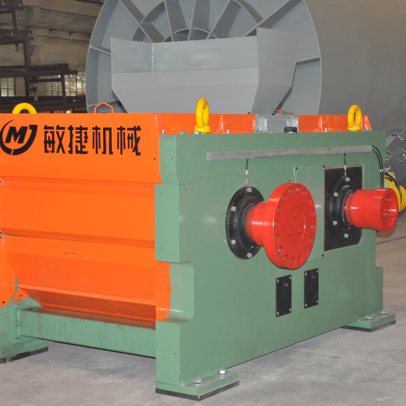 Roll-Crusher-for-Mineral-Processing2.jpg